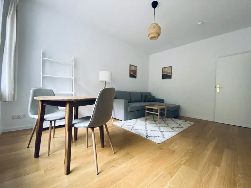 Zwei Zimmer in Charlottenburg: Kompaktes Apartment in der Wielandstraße — photo 1